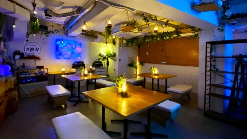 渋谷で貸切するなら『渋谷ガーデンホール』ラグジュアリーなフロアでおすすめ♪貸切でのご利用で音響機器やマイク・プロジェクター・カラオケ・ゲーム機などが【無料】でご利用いただけます！