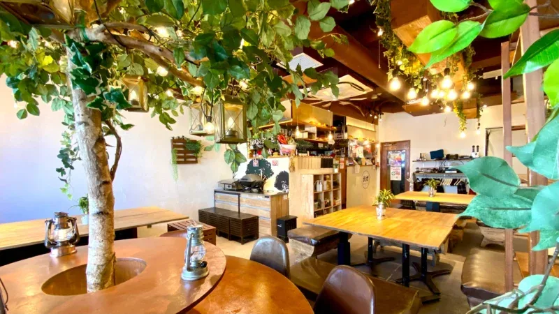 渋谷で貸切するなら『渋谷ガーデンスペース道玄坂店』お洒落な空間で人気のフロア♪貸切でのご利用で音響機器やマイク・プロジェクター・カラオケ・ゲーム機などが【無料】でご利用いただけます！