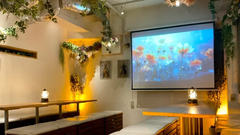 渋谷の貸切イベントスペースなら『渋谷ガーデンルーム3F』。ケータリングや飲み放題などがついて無料オプションも盛りだくさん!