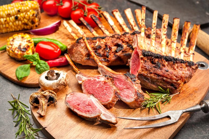 渋谷で貸切BBQするなら「渋谷ガーデンルーム３F」で！当店は室内BBQですので天候関係なくお楽しみいただけます！貸切にすると音響機器やマイク・プロジェクター・カラオケ・ゲーム機などが【無料】でご利用いただけます！