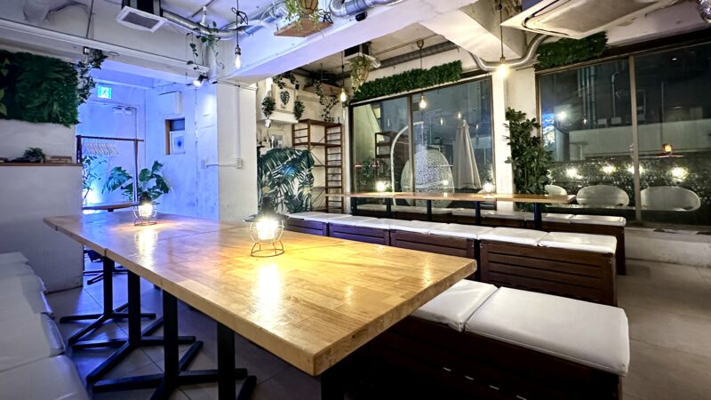 渋谷貸切送別会をするなら『渋谷ガーデンルーム3F』で!貸切にすると音響機器やマイク・プロジェクター・カラオケ・ゲーム機などが【無料】でご利用いただけます!