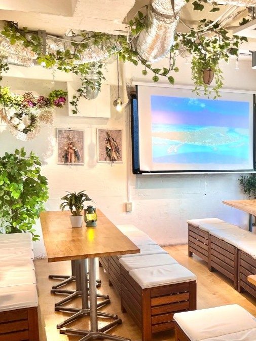 〈渋谷×貸切×昼飲みパーティー〉内観1